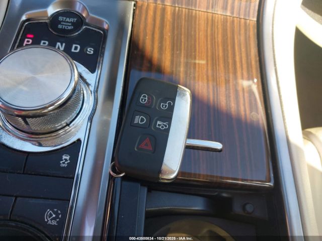 2013 JAGUAR XF SAJWA0E77D8S55993 Photo 10