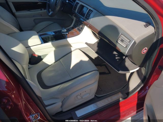 2013 JAGUAR XF SAJWA0E77D8S55993 Photo 4