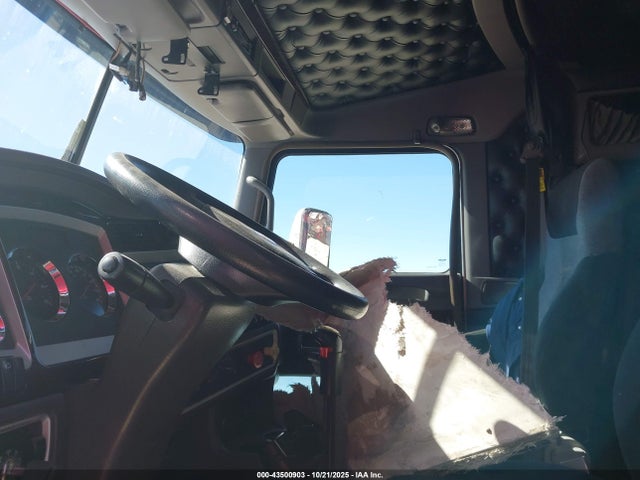 43500903 :رقم المزاد ، 1XKAD49X4EJ353525 vin ، 2014 Kenworth Construction T660 مزاد بيع