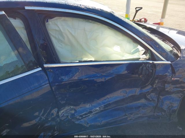 2017 AUDI A4 WAUFNAF47HN020480 Photo 4