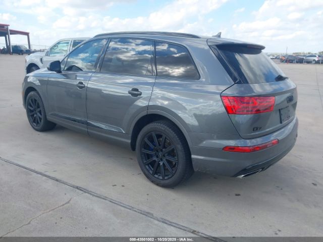 2019 AUDI Q7 WA1LHAF77KD031476 Photo 2
