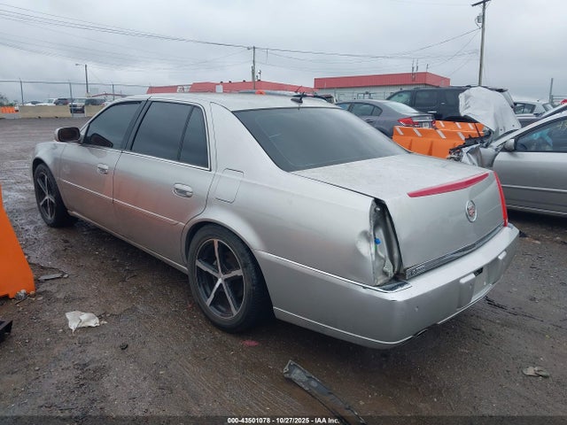 2006 CADILLAC DTS 1G6KD579X6U120116 Photo 2