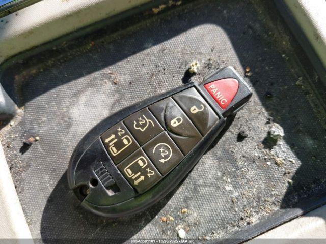 2016 CHRYSLER TOWN & COUNTRY 2C4RC1CG1GR191621 Photo 10