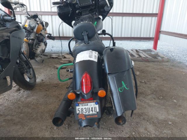 2018 INDIAN MOTORCYCLE CO. CHIEFTAIN 56KTCDAA0J3359409 Photo 5