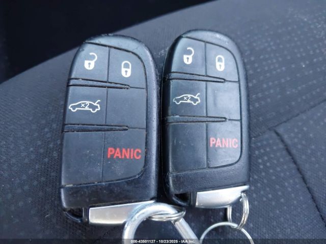 2015 CHRYSLER 200 1C3CCCAB5FN641165 Photo 10