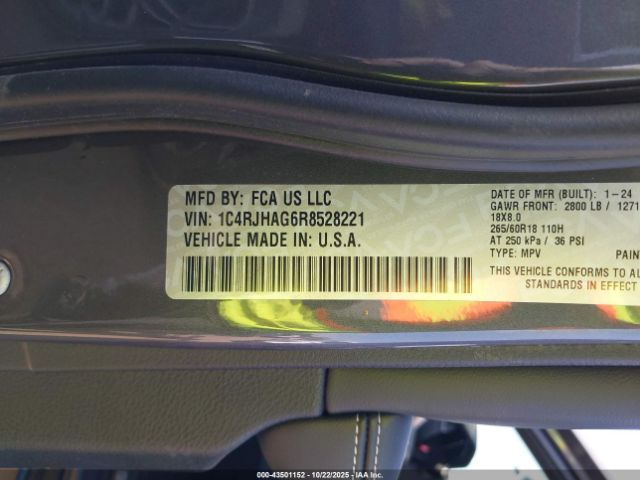 2024 JEEP GRAND CHEROKEE 1C4RJHAG6R8528221 Photo 8