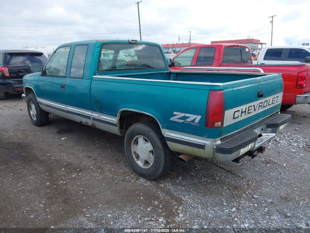 1993 CHEVROLET GMT-400 2GCEK19K4P1167213 Photo 2