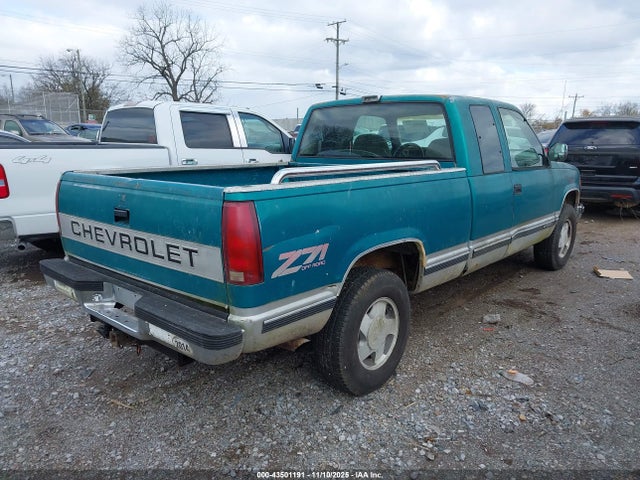 1993 CHEVROLET GMT-400 2GCEK19K4P1167213 Photo 3