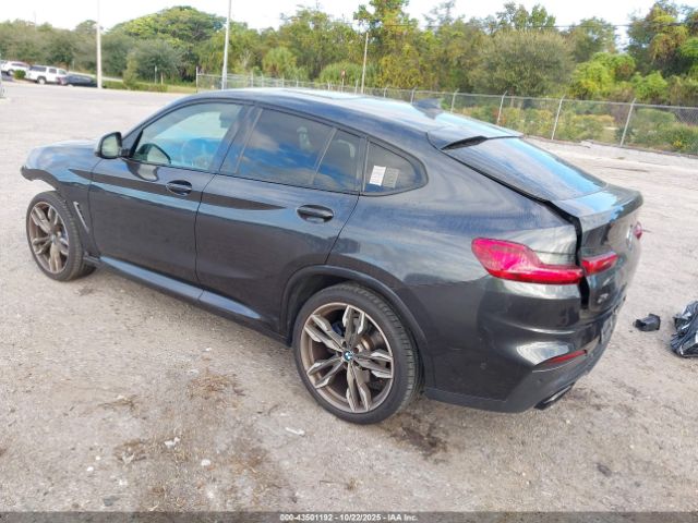 2019 BMW X4 5UXUJ5C58KLJ63014 Photo 2