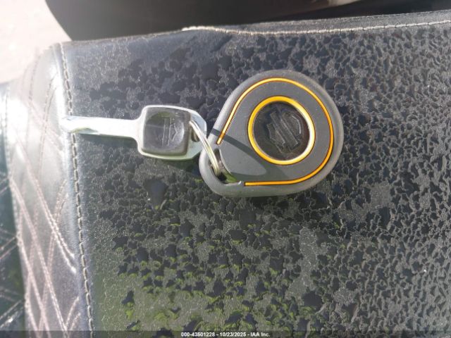 2021 HARLEY-DAVIDSON FXBBS 1HD1YYK1XMB015180 Photo 10