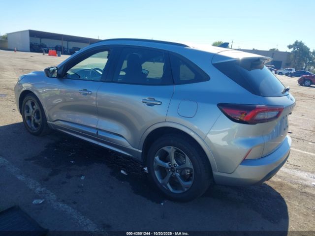 2023 FORD ESCAPE 1FMCU0MZ9PUA15508 Photo 2