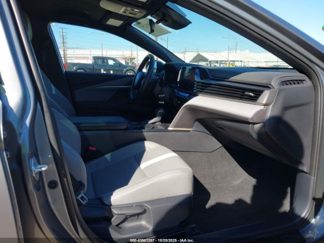 2025 TOYOTA CAMRY 4T1DAACK1SU570355 Photo 4