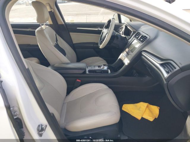 2017 FORD FUSION ENERGI 3FA6P0SU8HR354288 Photo 4