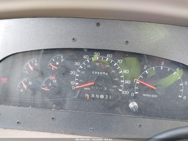 Продажа на аукционе авто 2004 Ford F550 Super Duty Stripped Chass, vin: 1F6NF53S240A13730, номер лота: 43501308
