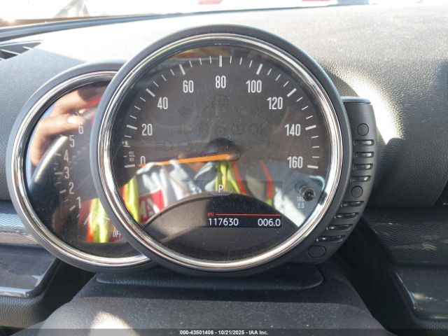 2016 MINI CLUBMAN WMWLN5C51G2E30508 Photo 6