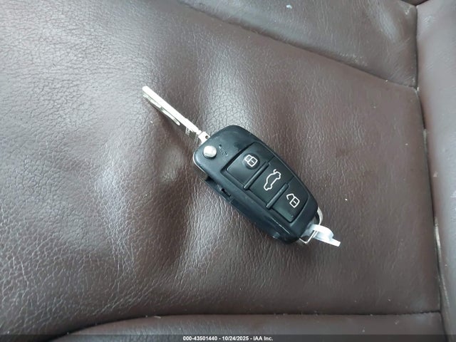 2018 AUDI Q3 WA1JCCFS9JR026318 Photo 10