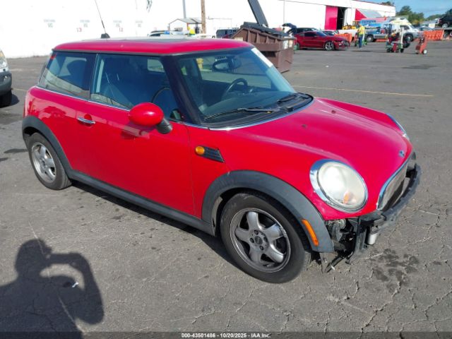 2009 MINI COOPER WMWMF33579TW70887 Photo 0