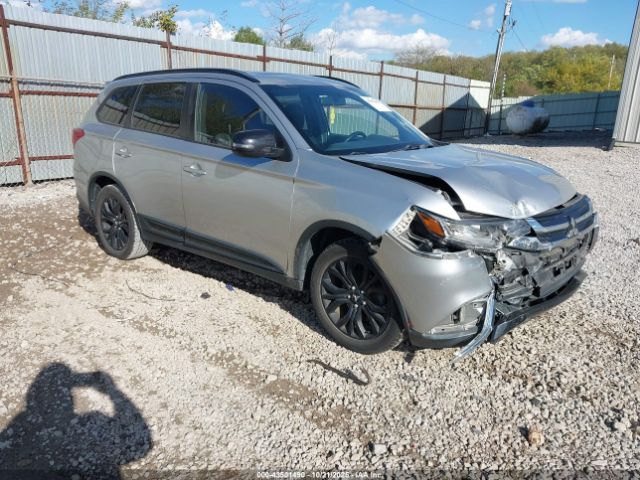 2018 MITSUBISHI OUTLANDER JA4AD3A38JZ020636 Photo 0