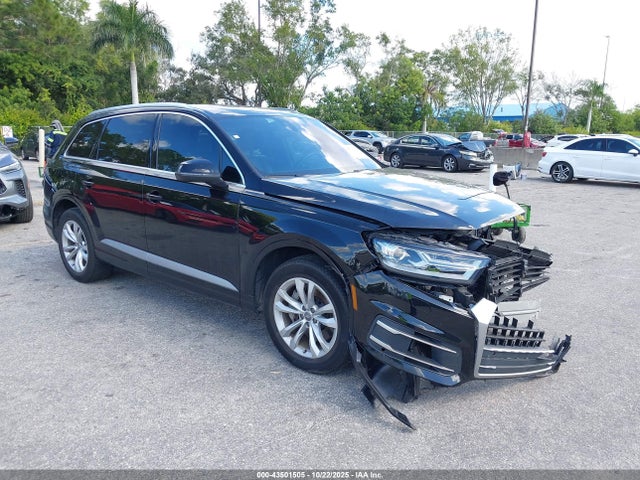 2019 AUDI Q7 WA1AAAF72KD014225 Photo 0