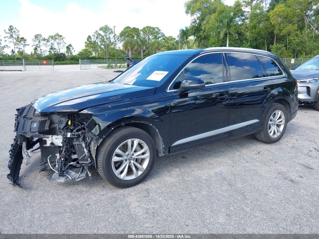 2019 AUDI Q7 WA1AAAF72KD014225 Photo 1