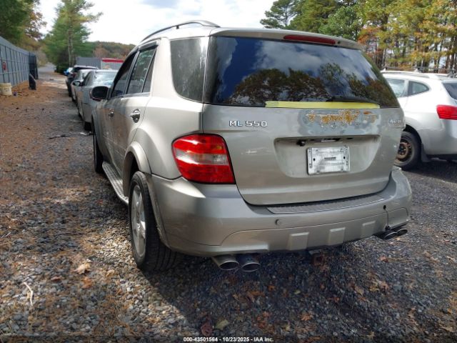 2008 MERCEDES-BENZ ML 550 4JGBB72E78A382789 Photo 2