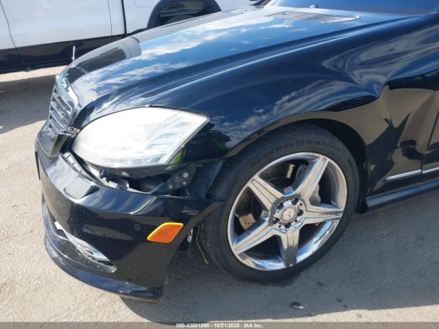 2011 MERCEDES-BENZ S 550 WDDNG7BB8BA405440 Photo 5