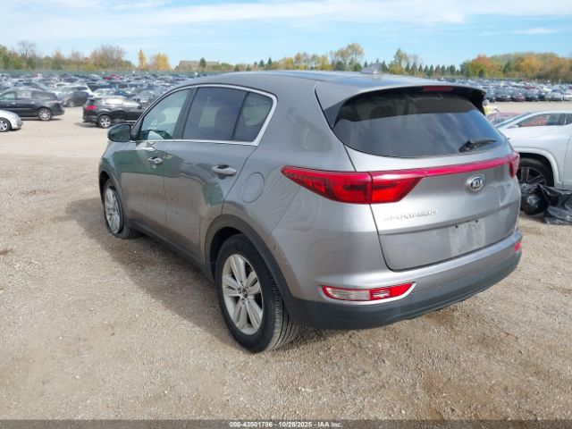 2018 KIA SPORTAGE KNDPM3AC7J7318297 Photo 2
