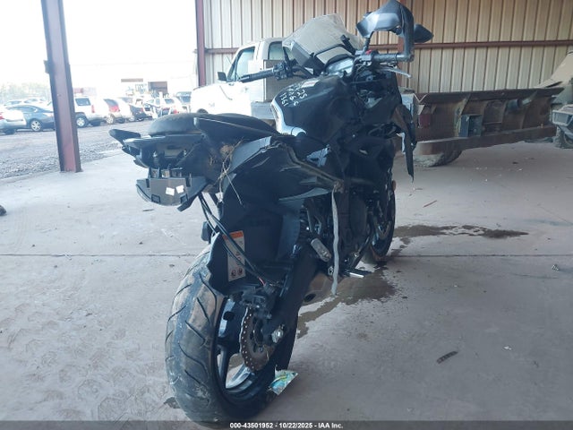 Kawasaki Kle650 F 2023 ML5LEEH18PDA08453 Image 4