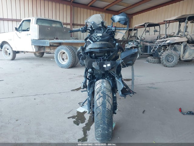 Kawasaki Kle650 F 2023 ML5LEEH18PDA08453 Image 6