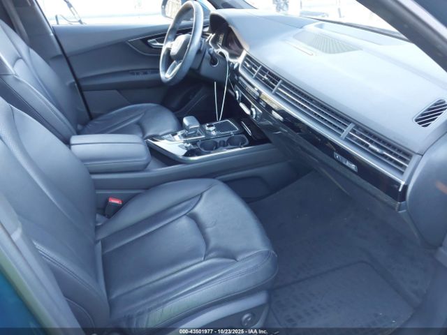 2019 AUDI Q7 WA1VAAF75KD000126 Photo 4