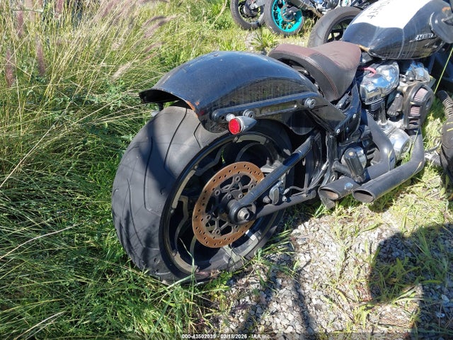 1HD1YHK12JC077579 Harley-Davidson Fxbrs Breakout 114