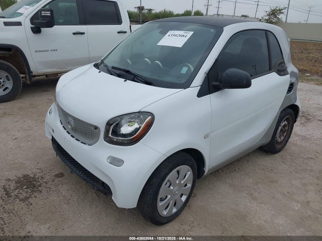 WMEFJ5DA3GK153253 Smart Fortwo