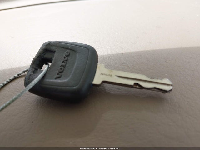 2004 VOLVO C70 YV1NC63D04J062653 Photo 10