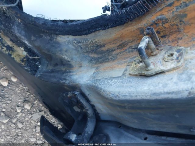 2005 CHRYSLER PACIFICA 2C8GF68435R663629 Photo 8