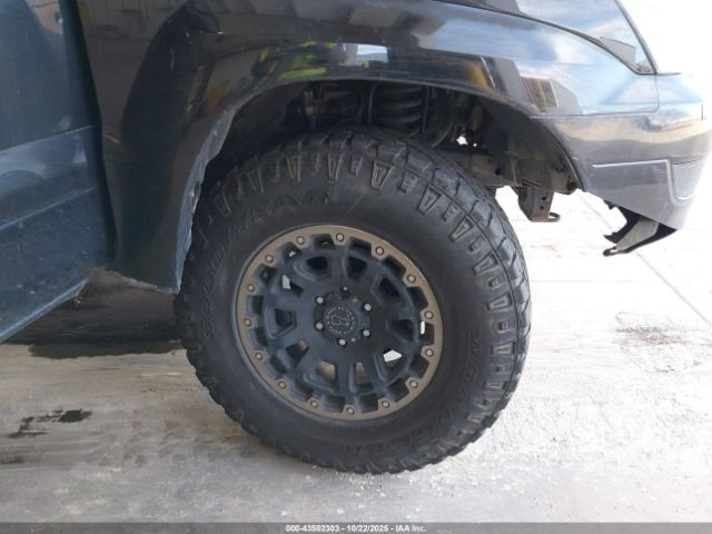 2004 LEXUS GX 470 JTJBT20X640030177 Photo 5