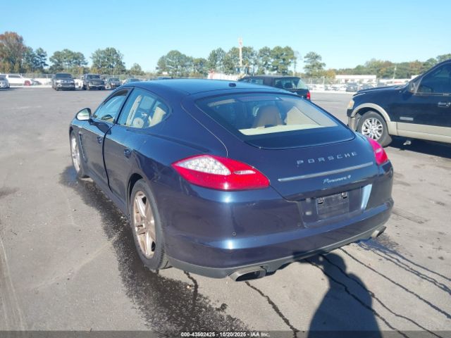 2013 PORSCHE PANAMERA WP0AA2A72DL017489 Photo 2