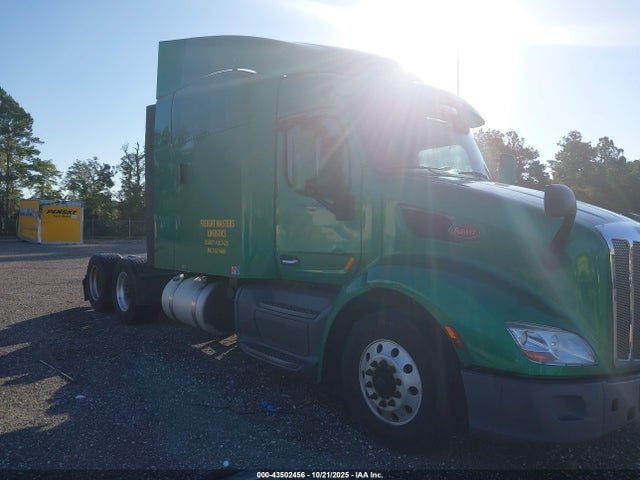 Продажа на аукционе авто 2019 Peterbilt 579, vin: 1XPBDP9XXKD272457, номер лота: 43502456