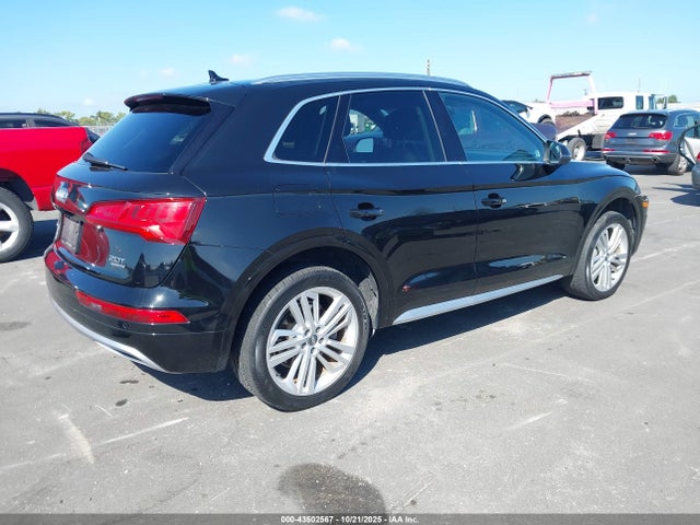 2018 AUDI Q5 WA1BNAFY4J2005053 Photo 3