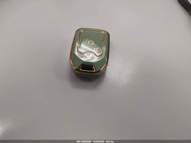 Продажа на аукционе авто 2017 Chevrolet Tahoe Premier, vin: 1GNSCCKC1HR336229, номер лота: 43502596
