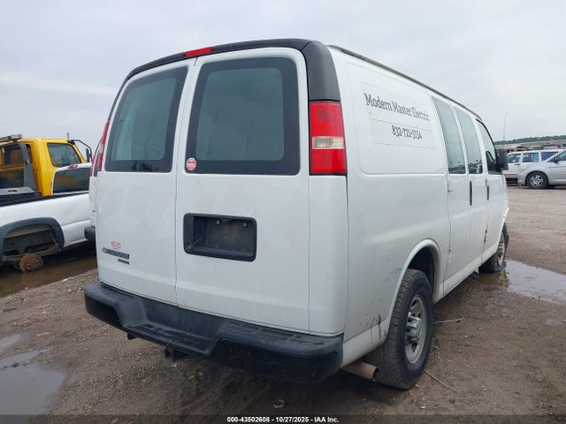 43502608 :رقم المزاد ، 1GCWGFCA6E1213887 vin ، 2014 Chevrolet Express 2500 Work Van مزاد بيع