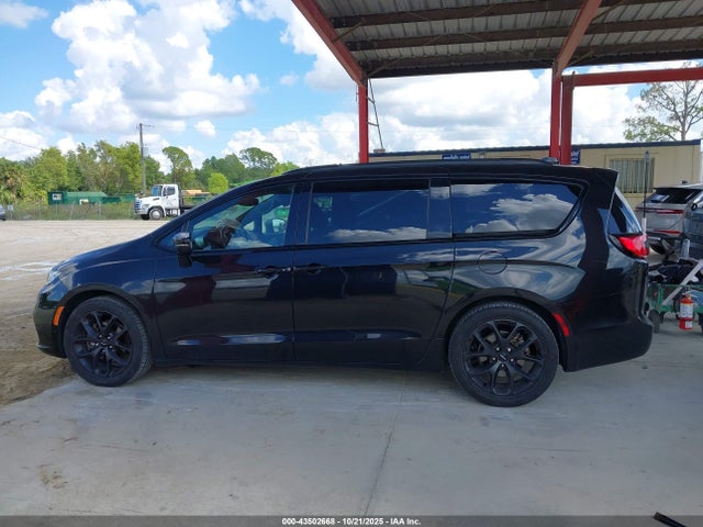 2022 Chrysler Pacifica Touring L მანქანა იყიდება აუქციონზე, vin: 2C4RC1BG8NR106997, აუქციონის ნომერი: 43502668