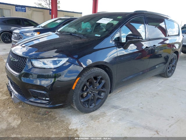 2022 Chrysler Pacifica Touring L მანქანა იყიდება აუქციონზე, vin: 2C4RC1BG8NR106997, აუქციონის ნომერი: 43502668