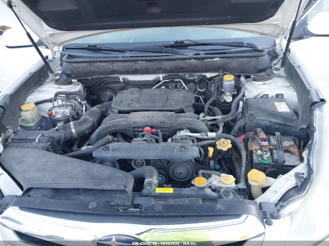 2011 Subaru Outback 2.5i Premium მანქანა იყიდება აუქციონზე, vin: 4S4BRCCC7B3410474, აუქციონის ნომერი: 43502796