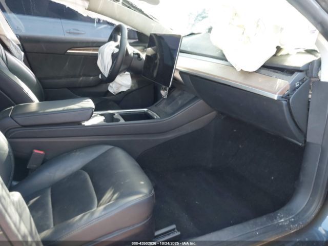 2022 TESLA MODEL 3 5YJ3E1EC1NF298302 Photo 4