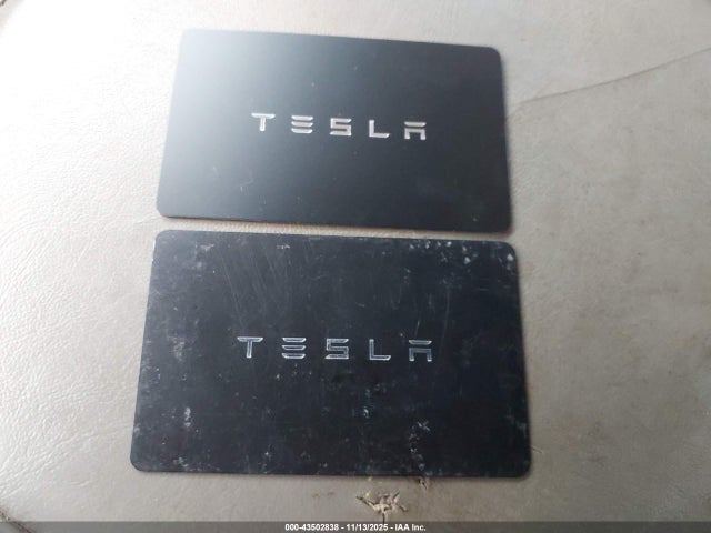 2024 TESLA MODEL Y 7SAYGDEF4RA264713 Photo 10