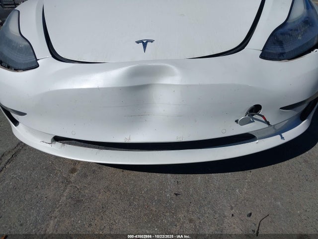 2019 TESLA MODEL 3 5YJ3E1EA5KF426518 Photo 5
