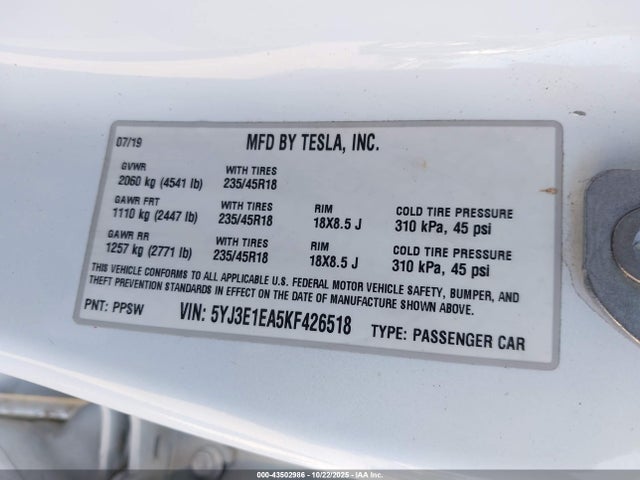 2019 TESLA MODEL 3 5YJ3E1EA5KF426518 Photo 8