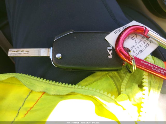 KNDJ23AU5S7927829 KIA SOUL LX