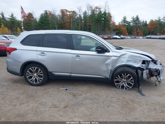 JA4AZ3A3XGZ005467 Mitsubishi Outlander Es/se/sel