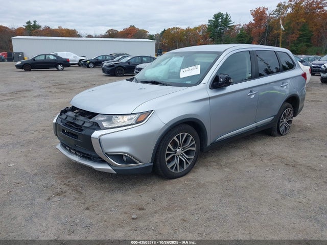 2016 MITSUBISHI OUTLANDER JA4AZ3A3XGZ005467 Photo 1
